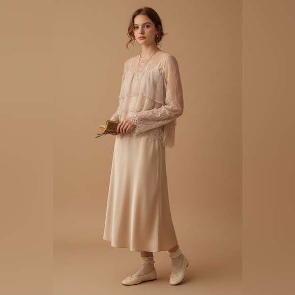 Coquette  Blouse AEO Lace Ruffle Top XL Ethereal - Picture 16 of 16